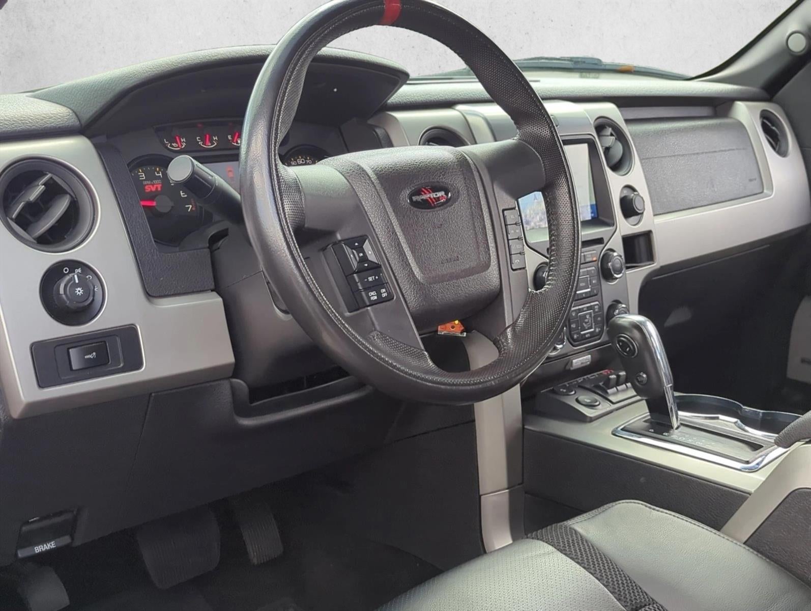 2013 Ford F-150 4WD SuperCrew 5-1/2 Ft Box SVT Raptor