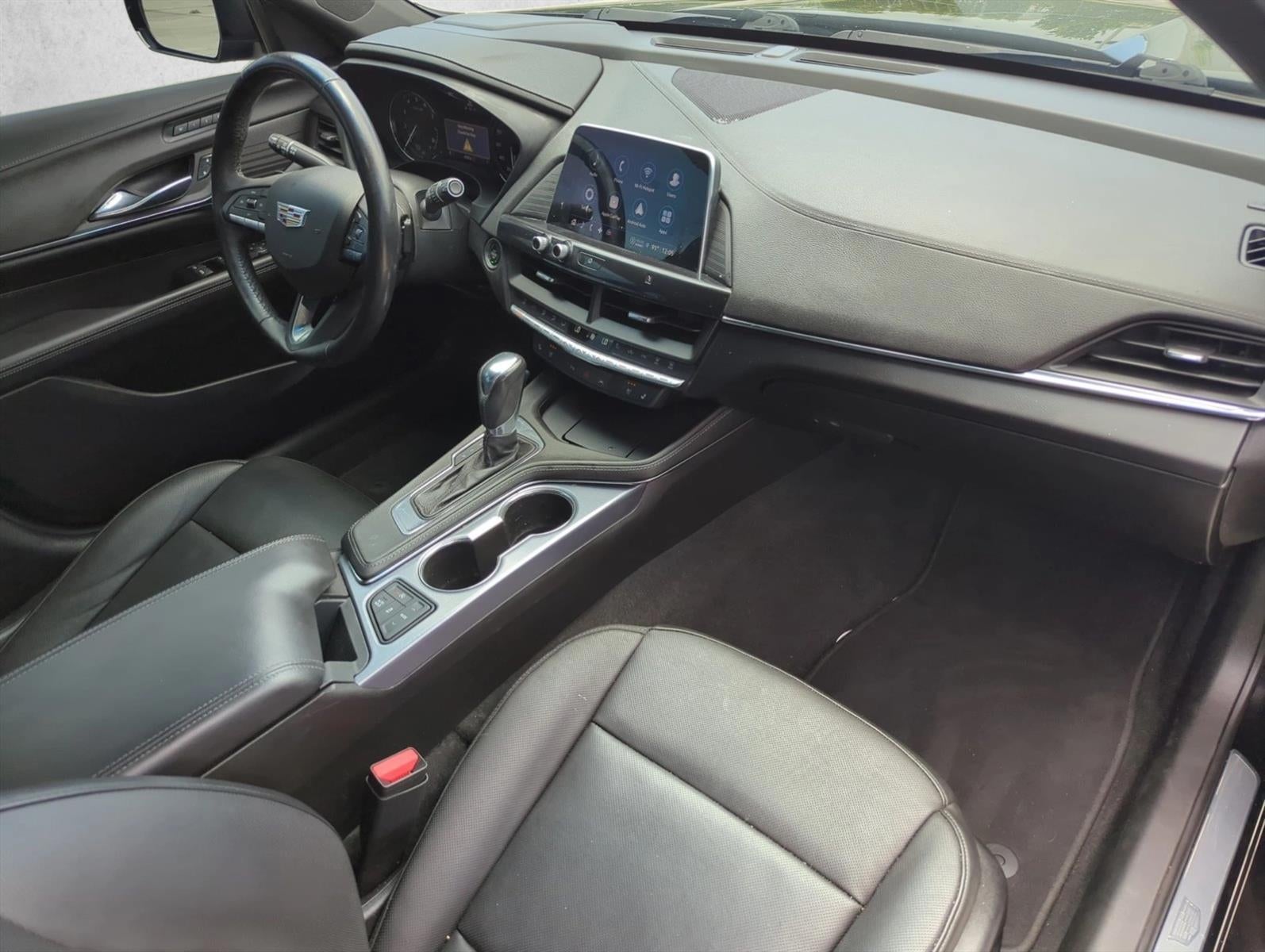 2021 Cadillac CT4 4dr Sdn Premium Luxury