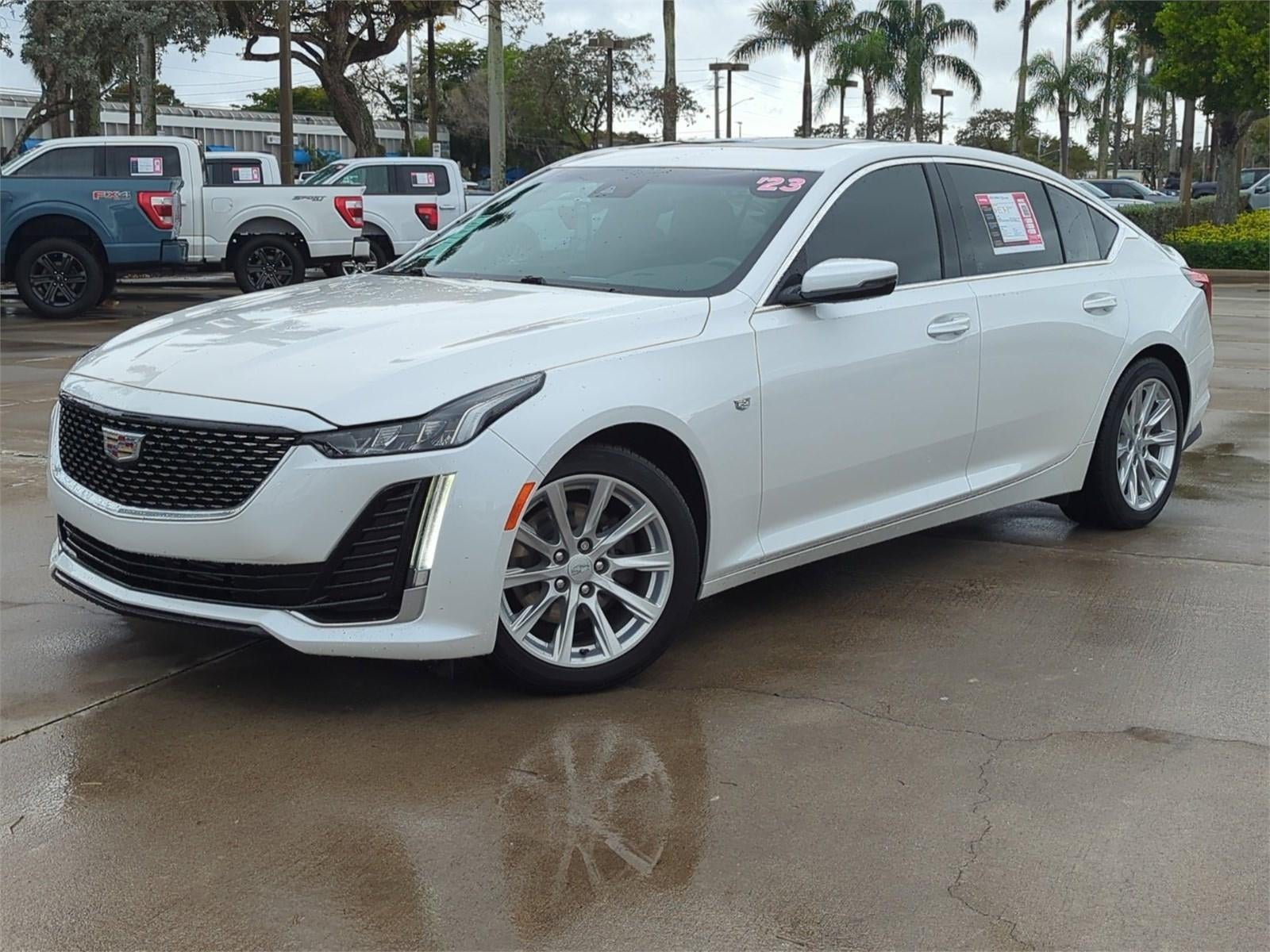 2023 Cadillac CT5 4dr Sdn Luxury