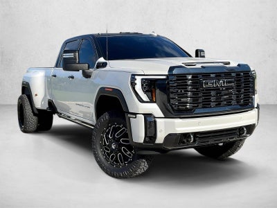 2024 GMC Sierra 3500HD Crew Cab Long Box 4-Wheel Drive Denali Ultimate