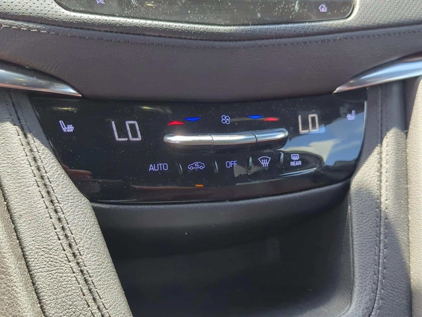 2023 Cadillac XT5 FWD 4dr Premium Luxury