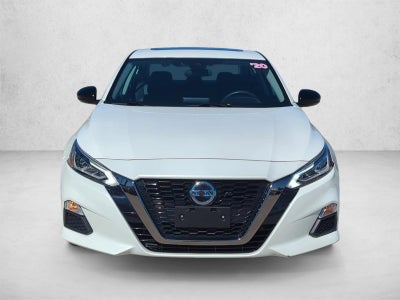 2020 Nissan Altima 2.5 SR Sedan