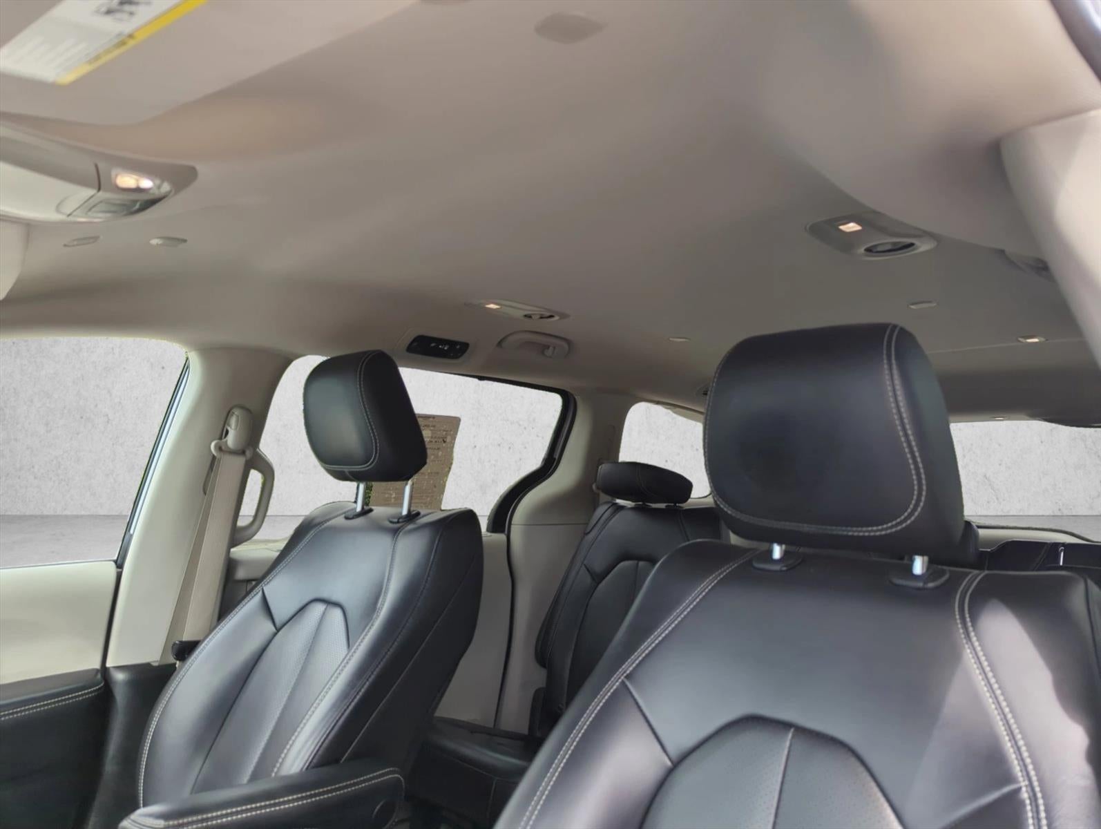 2023 Chrysler Pacifica Touring L FWD