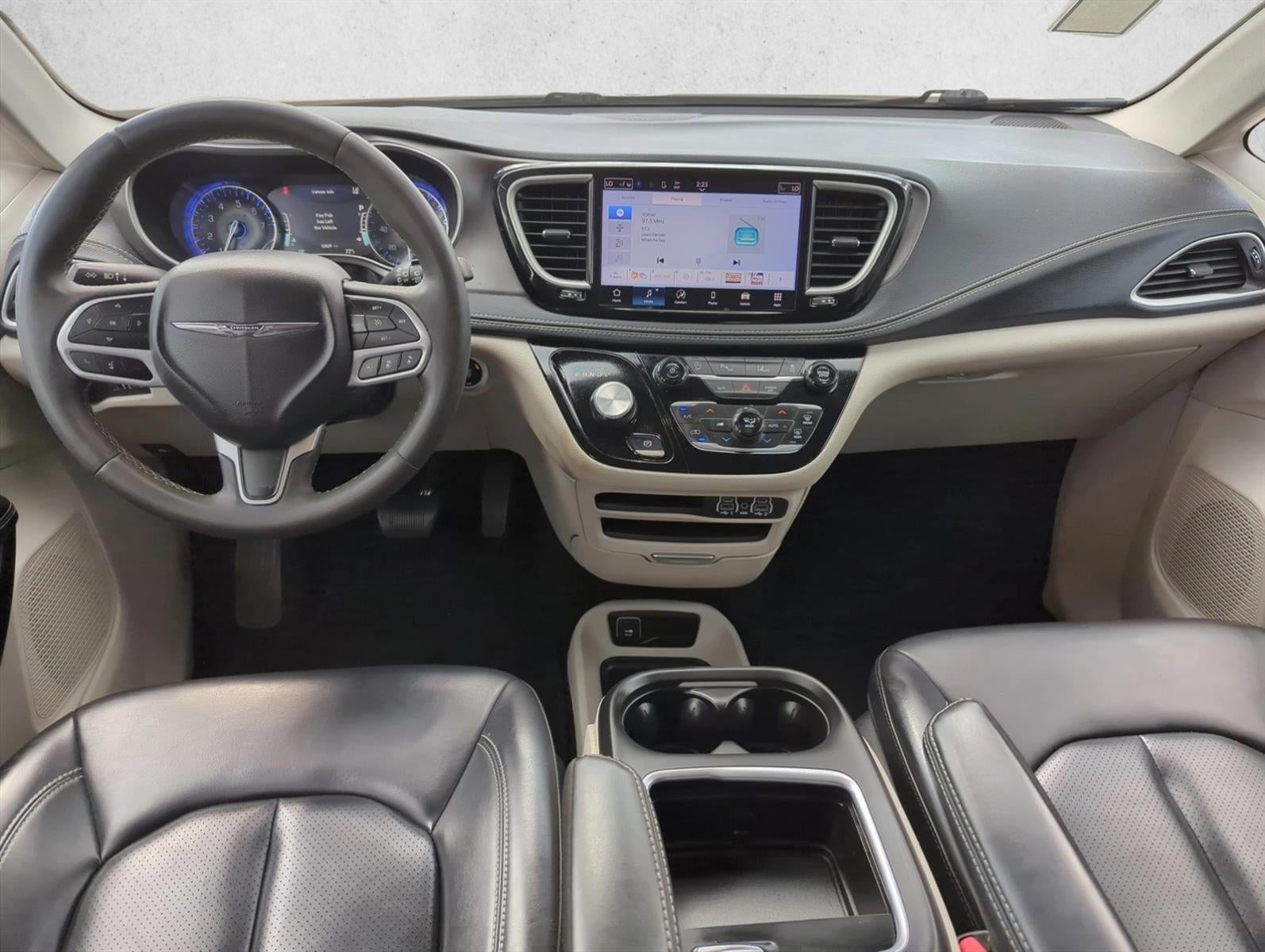 2023 Chrysler Pacifica Touring L FWD