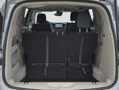 2023 Chrysler Pacifica Touring L FWD