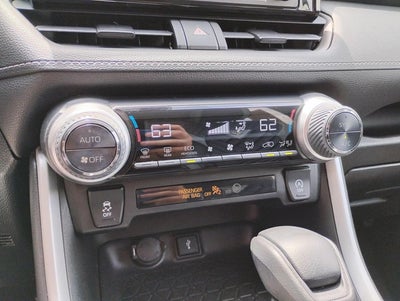 2021 Toyota RAV4 XLE FWD (GS)