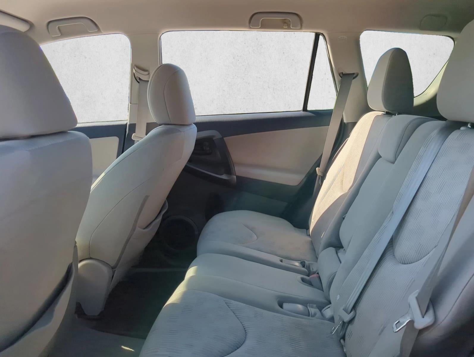 2012 Toyota RAV4 FWD 4dr I4 (Natl)