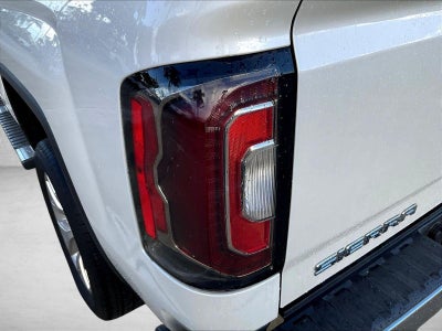 2018 GMC Sierra 1500 Crew Cab Short Box 2-Wheel Drive SLT