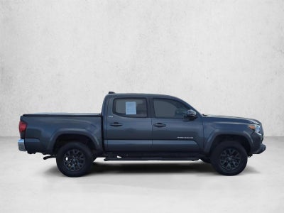 2022 Toyota Tacoma 2WD 2WD SR5 Double Cab 5' Bed V6 AT (GS)