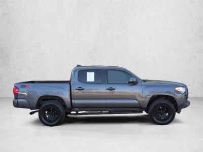 2022 Toyota Tacoma 2WD 2WD SR Double Cab 5' Bed I4 AT (GS)