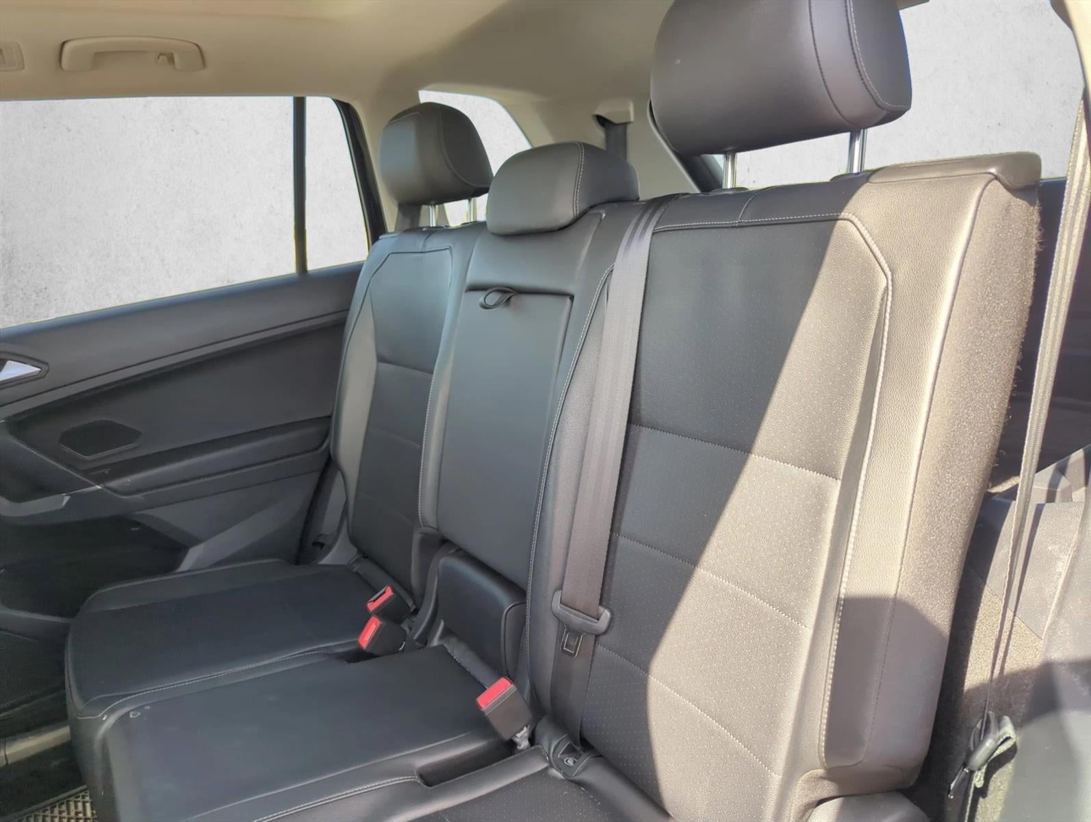 2020 Volkswagen Tiguan 2.0T SE FWD