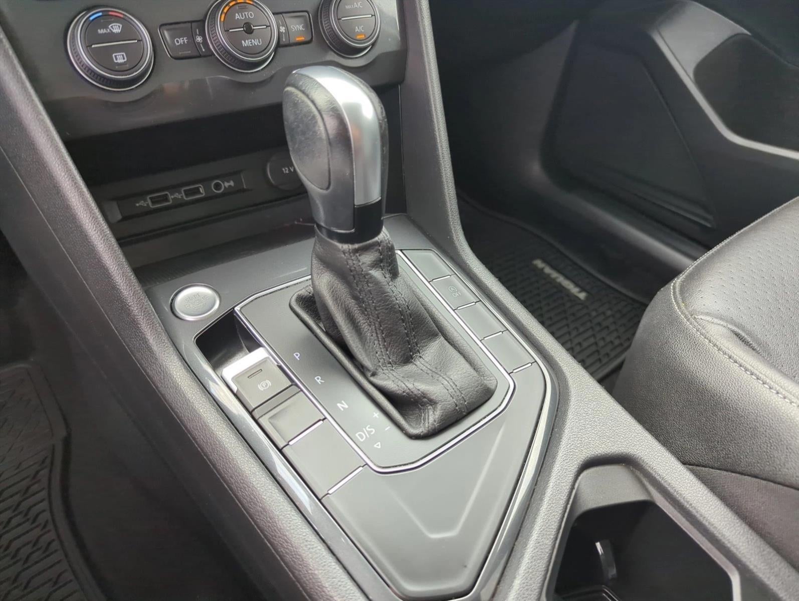 2020 Volkswagen Tiguan 2.0T SE FWD