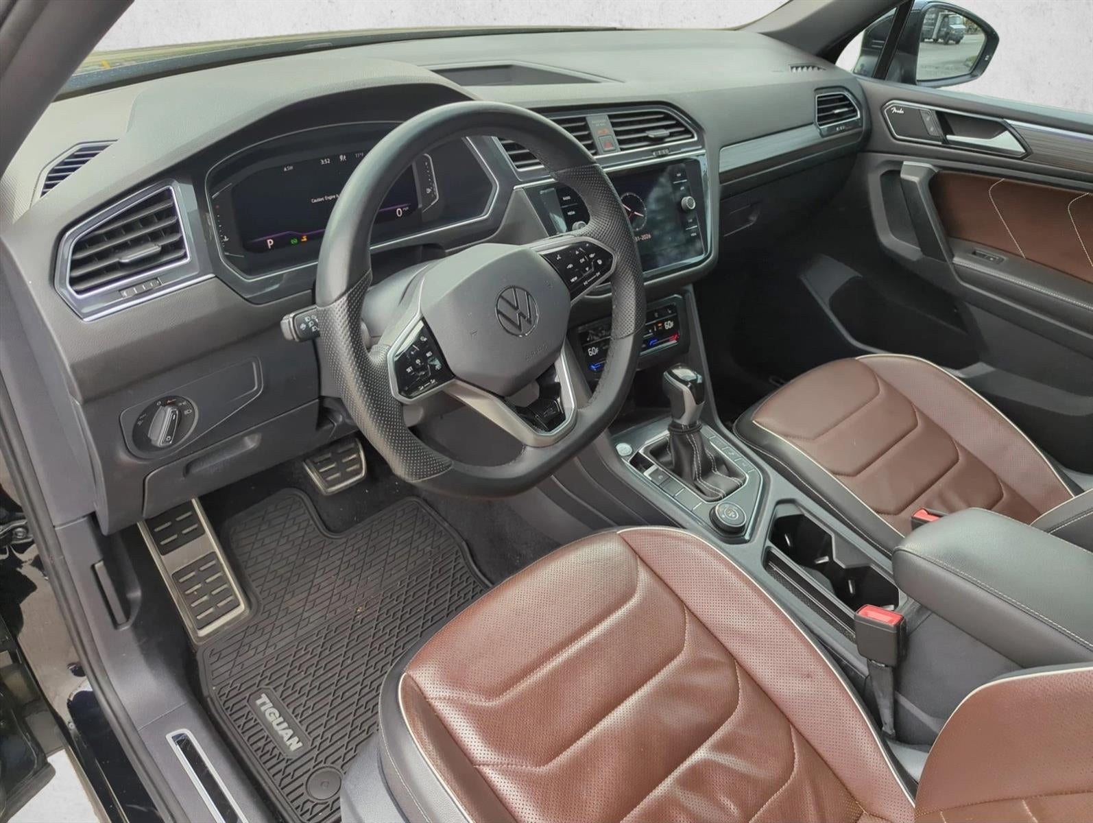 2024 Volkswagen Tiguan 2.0T SEL R-Line 4MOTION