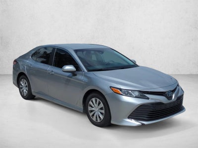 2019 Toyota Camry Hybrid LE CVT (Natl)