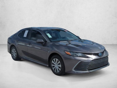 2022 Toyota Camry Hybrid LE CVT (Natl)