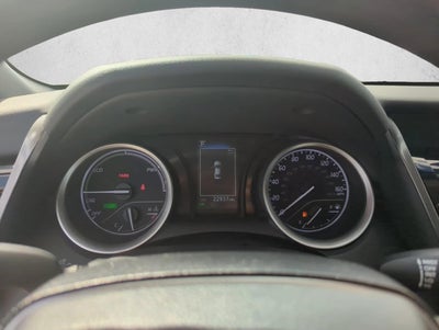 2022 Toyota Camry Hybrid LE CVT (Natl)