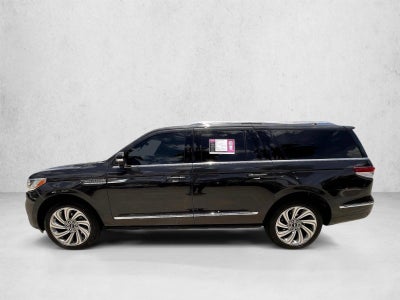 2023 Lincoln Navigator L Reserve 4x4