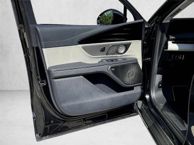 2025 Lincoln Nautilus Reserve AWD