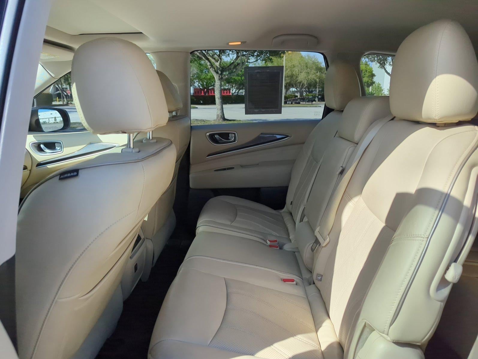 2017 INFINITI QX60 FWD