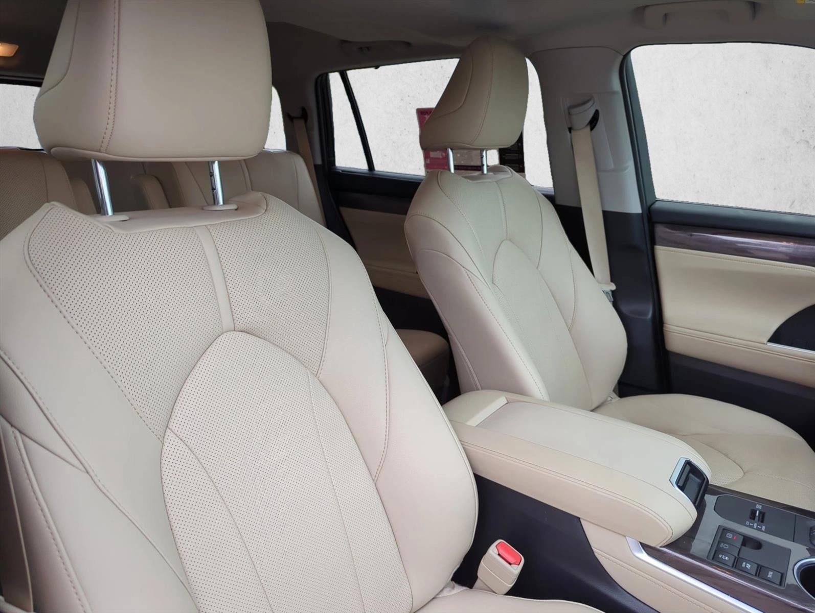 2024 Toyota Highlander Hybrid Limited AWD (Natl)