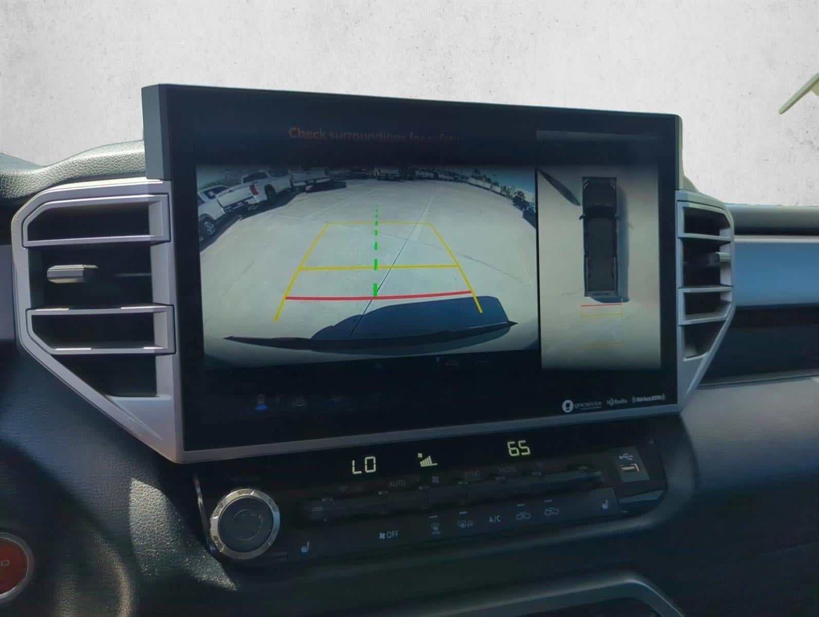 2022 Toyota Tundra 2WD 2WD SR5 CrewMax 5.5' Bed (SE)