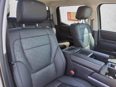 2022 Toyota Tundra 2WD 2WD SR5 CrewMax 5.5' Bed (SE)