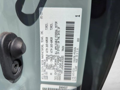 2022 Toyota Tundra 2WD 2WD SR5 CrewMax 5.5' Bed (SE)