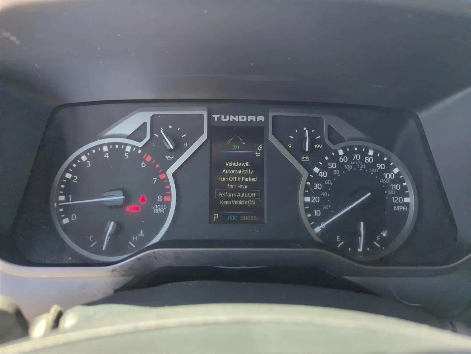 2022 Toyota Tundra 2WD 2WD SR5 CrewMax 5.5' Bed (SE)