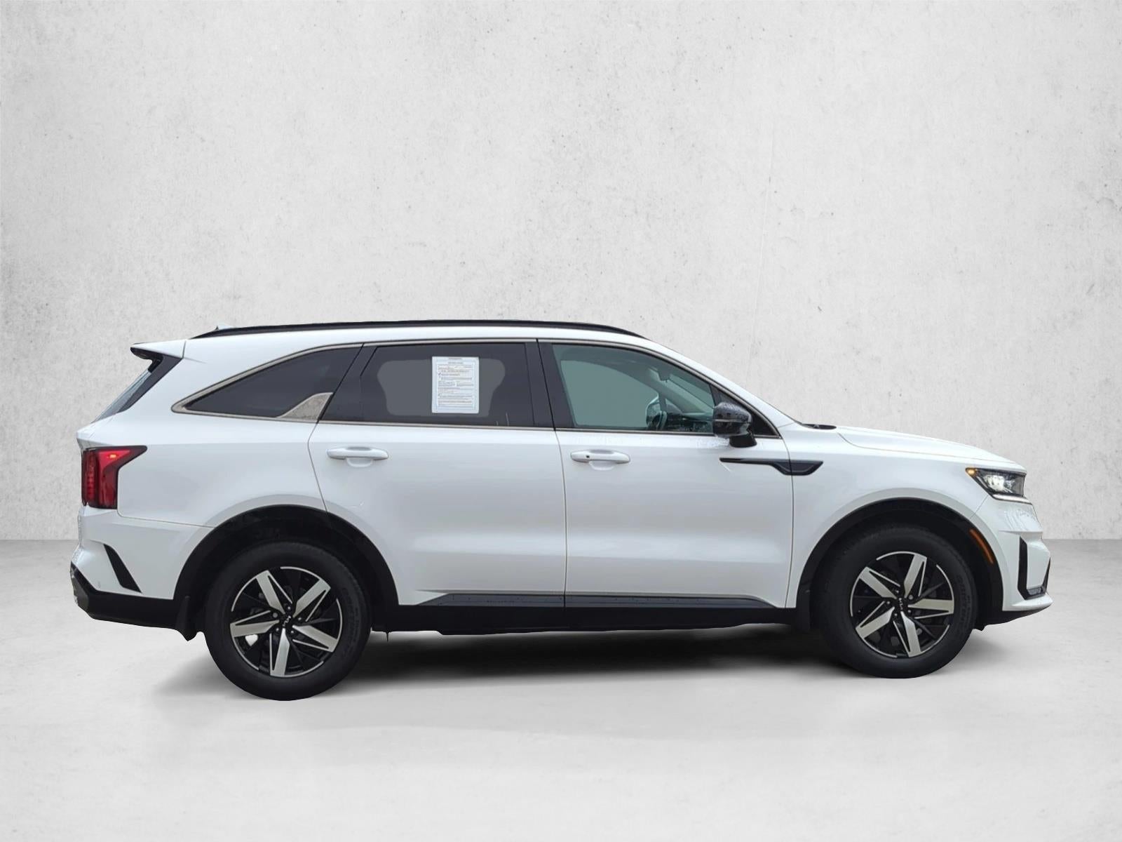 2022 Kia Sorento S FWD