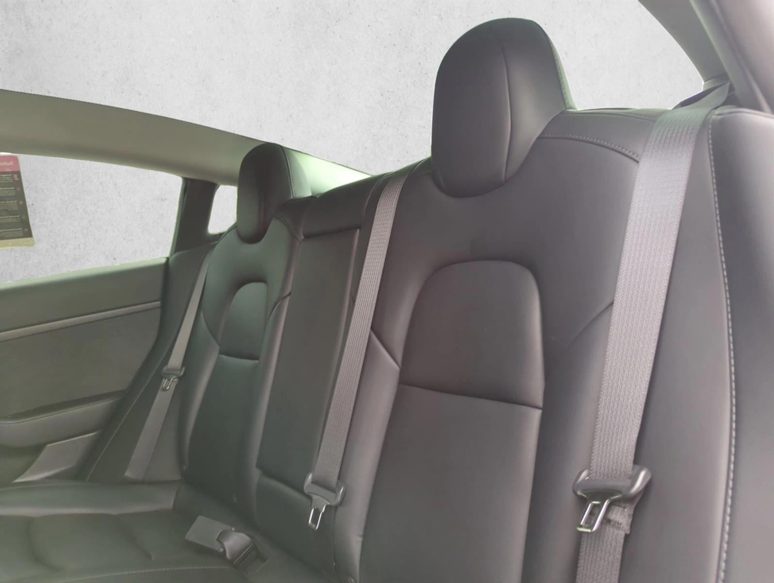 2020 Tesla Model 3 Standard Range RWD