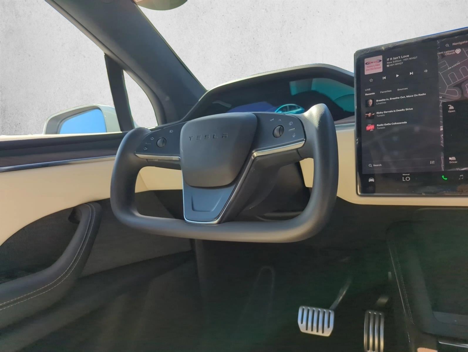 2022 Tesla Model X AWD