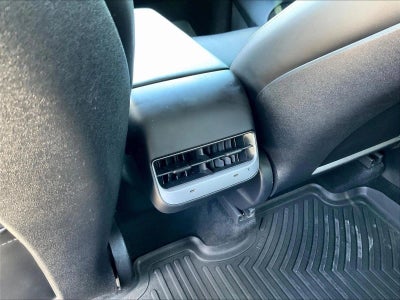 2024 Tesla Model Y Long Range AWD