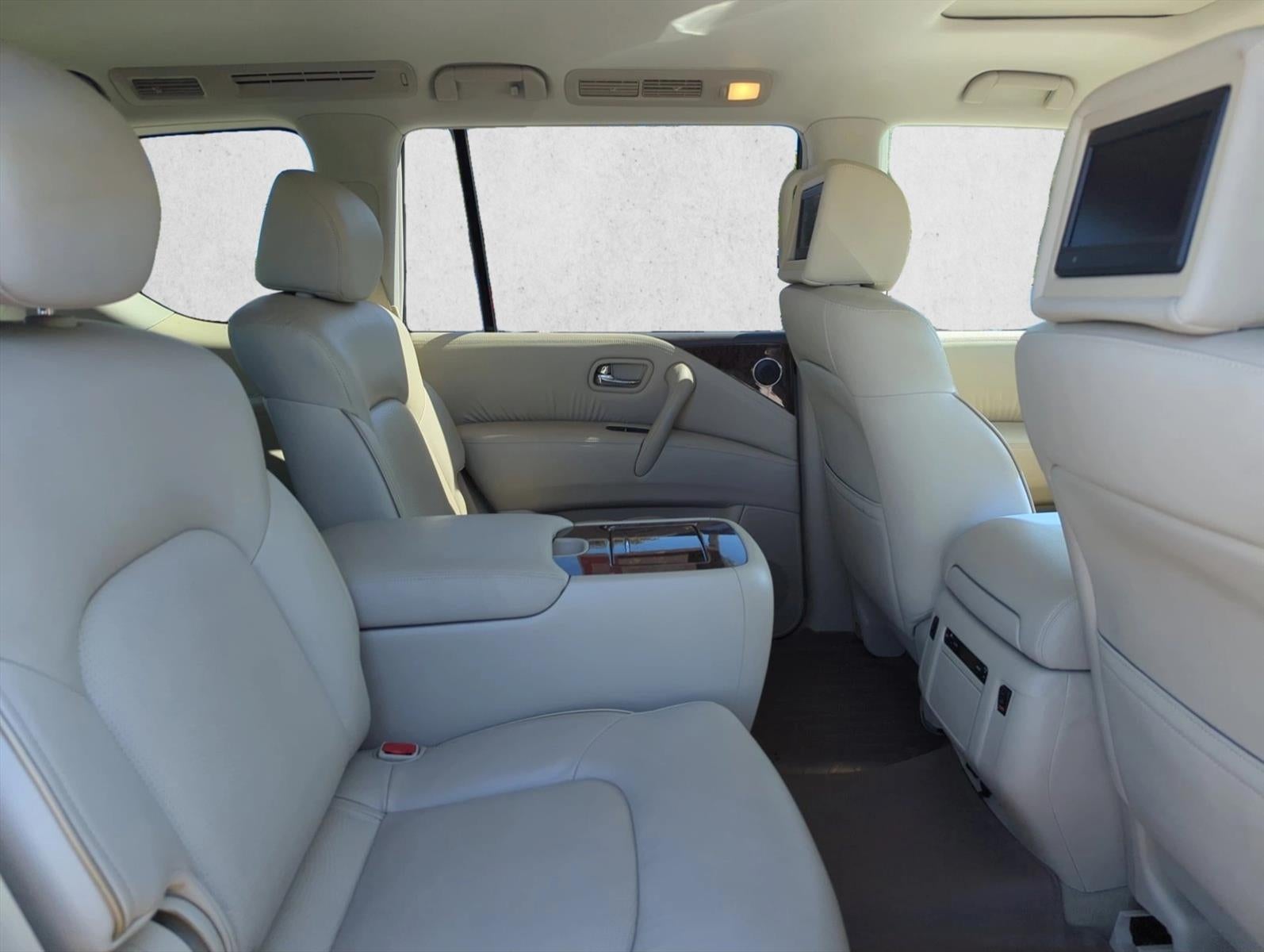2016 INFINITI QX80 RWD