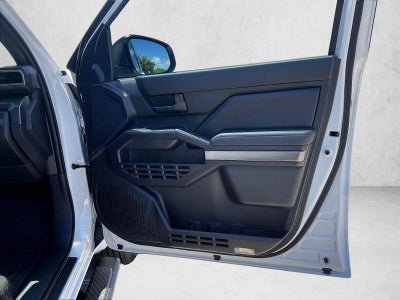 2025 Toyota 4Runner SR5 4WD (GS)