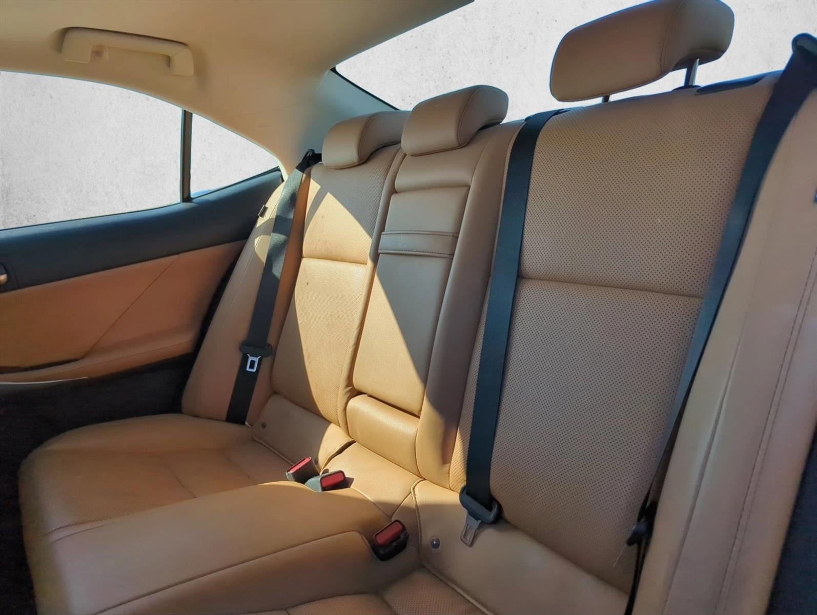 2017 Lexus IS Turbo RWD