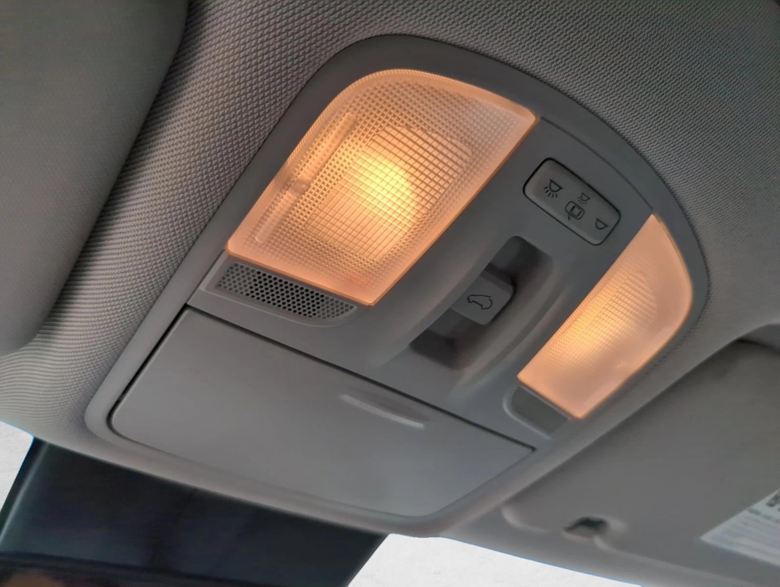 2021 Hyundai KONA Limited DCT FWD