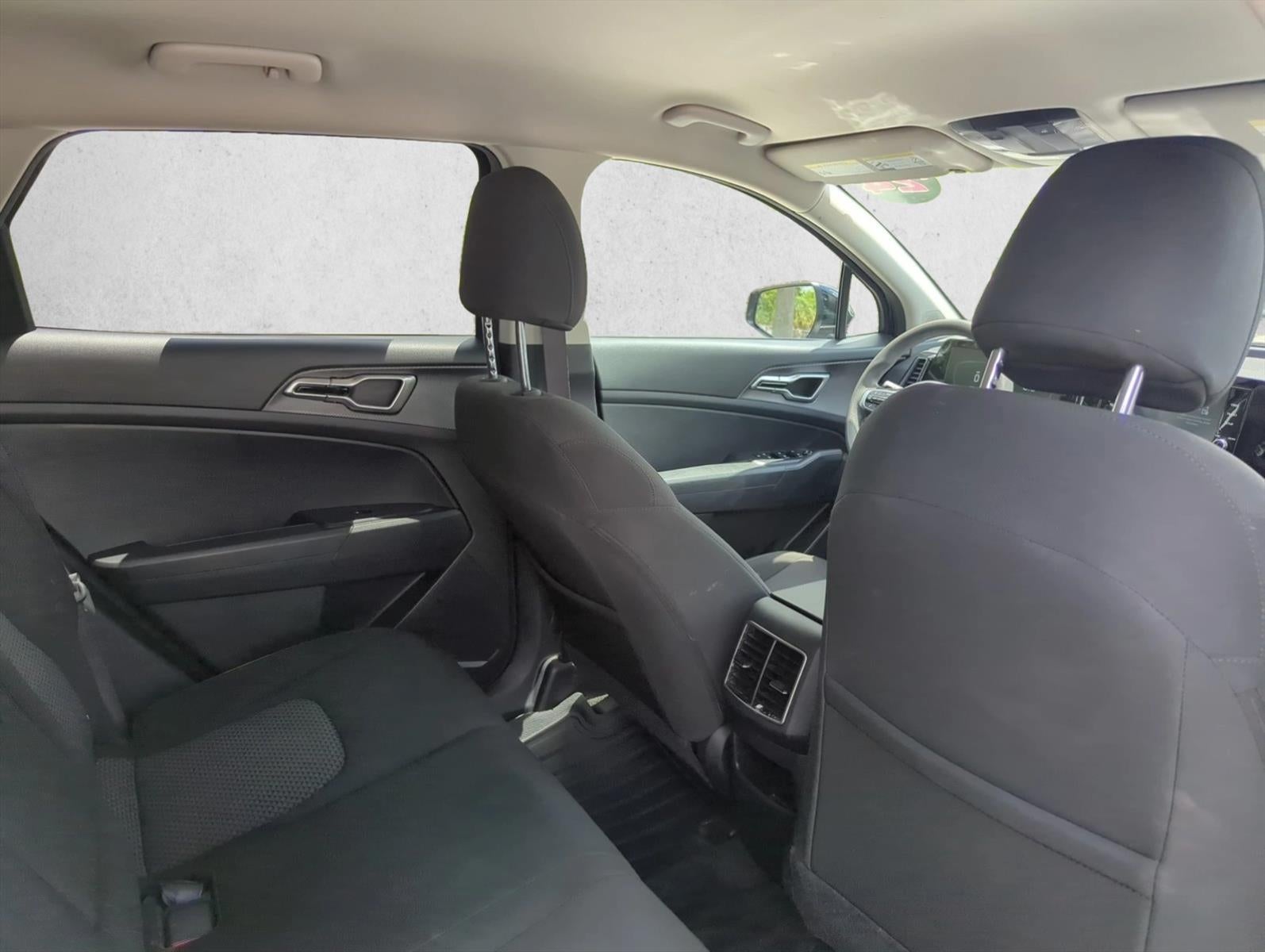 2024 Kia Sportage Hybrid LX FWD