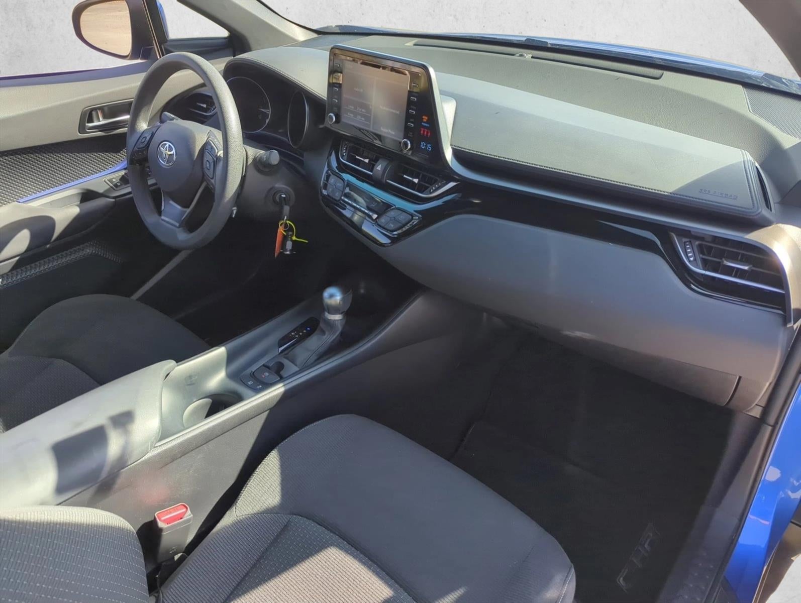 2019 Toyota C-HR LE FWD (Natl)