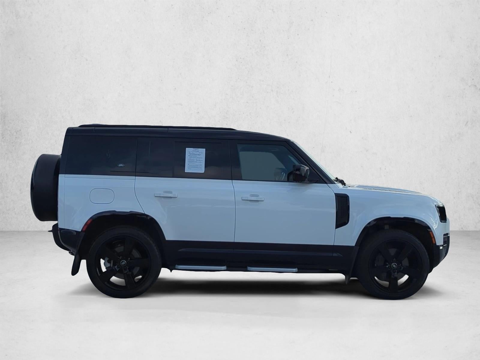 2024 Land Rover Defender 110 P400 X-Dynamic SE