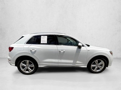 2022 Audi Q3 S line Premium Plus 45 TFSI quattro
