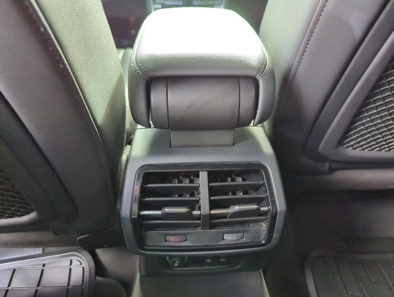 2020 Audi Q3 S line Premium Plus 45 TFSI quattro