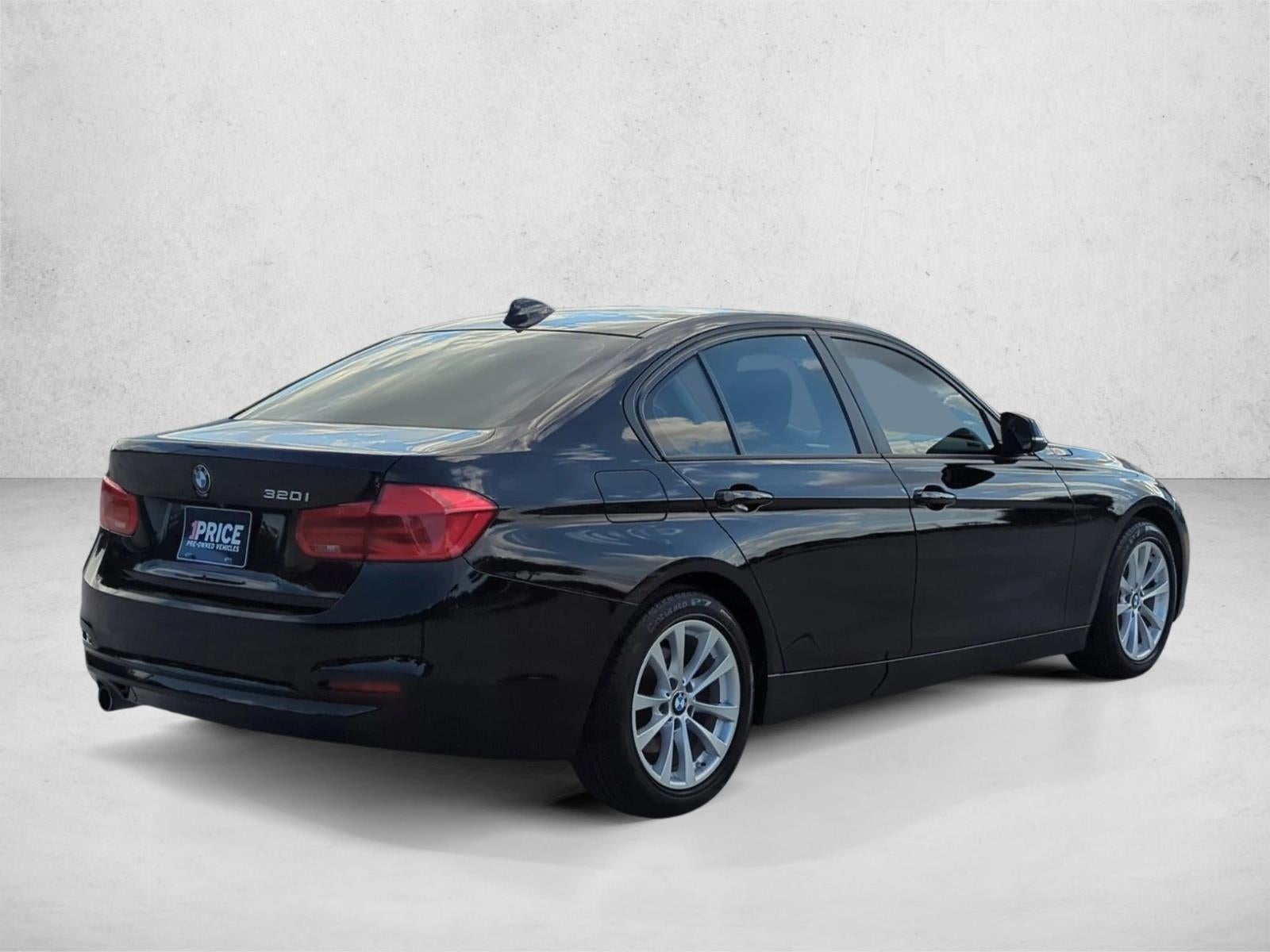 2018 BMW 320i Sedan
