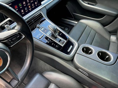 2023 Porsche Panamera RWD