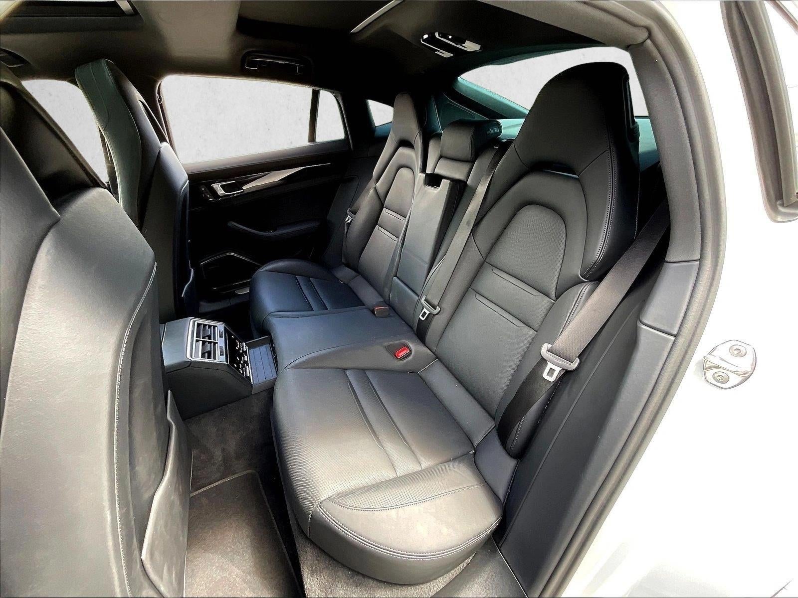 2023 Porsche Panamera RWD