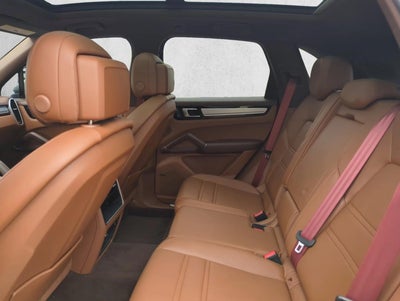 2023 Porsche Cayenne AWD
