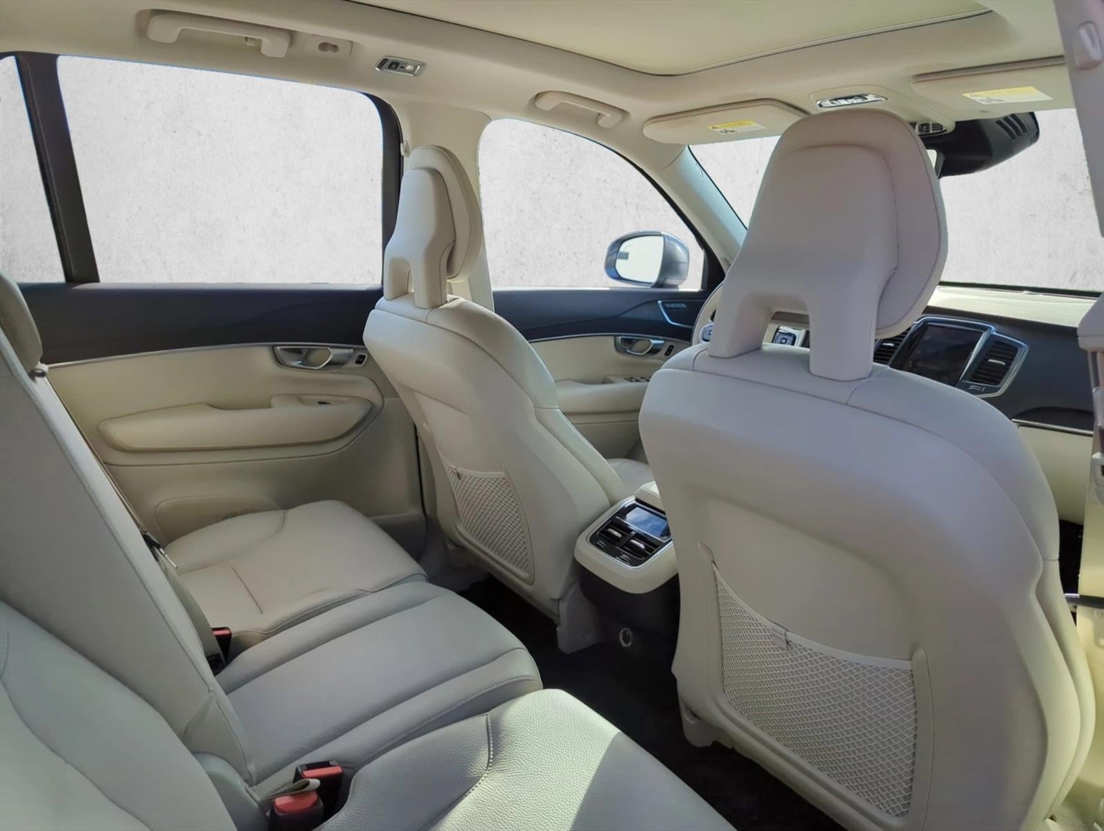 2020 Volvo XC90 T5 FWD Momentum 7 Passenger