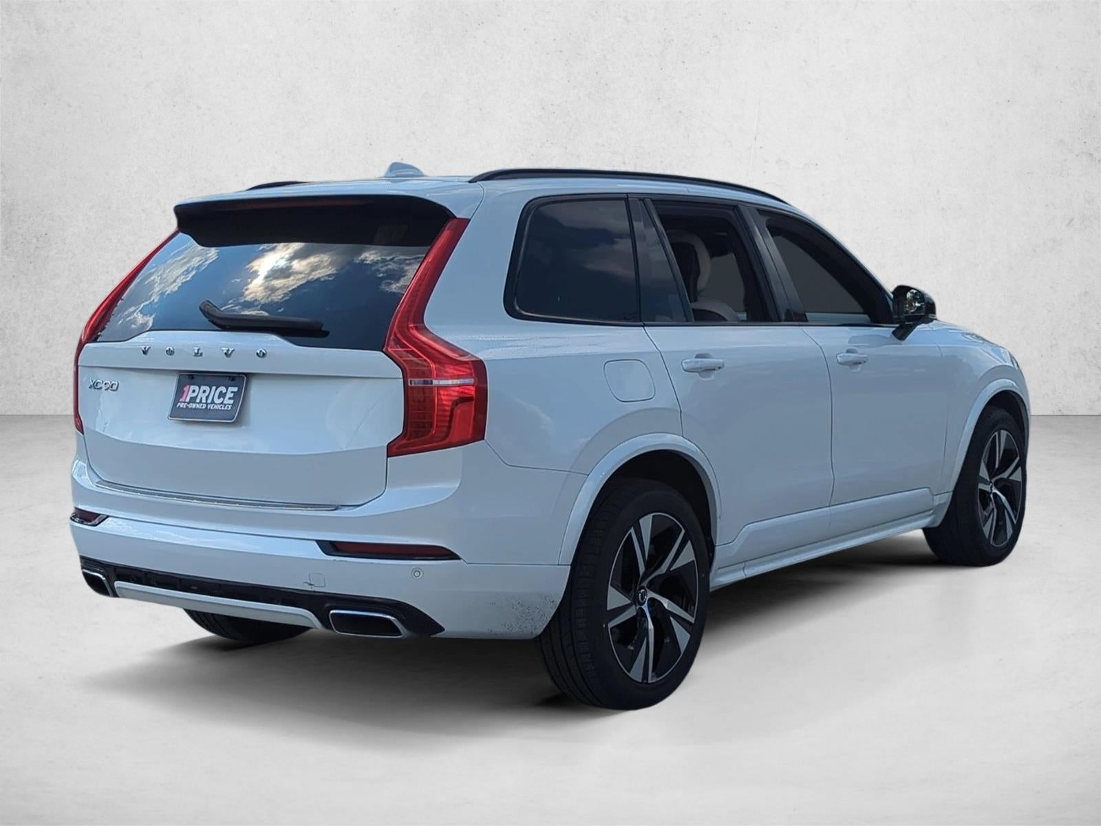 2021 Volvo XC90 Recharge T8 eAWD PHEV R-Design 7P