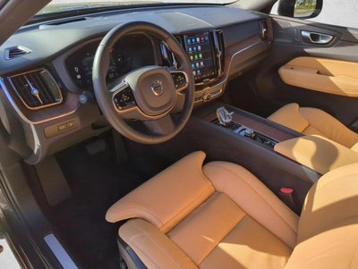 2024 Volvo XC60 Recharge Plug-In Hybrid T8 eAWD PHEV Ultimate Dark Theme