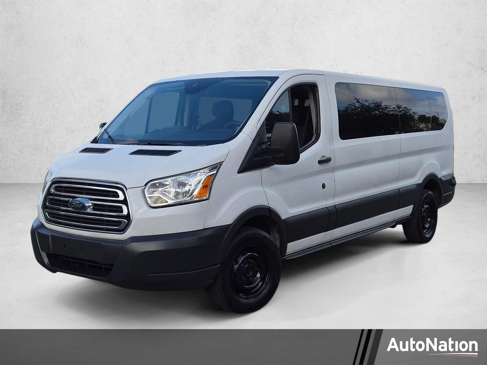2018 Ford Transit Wagon XLT