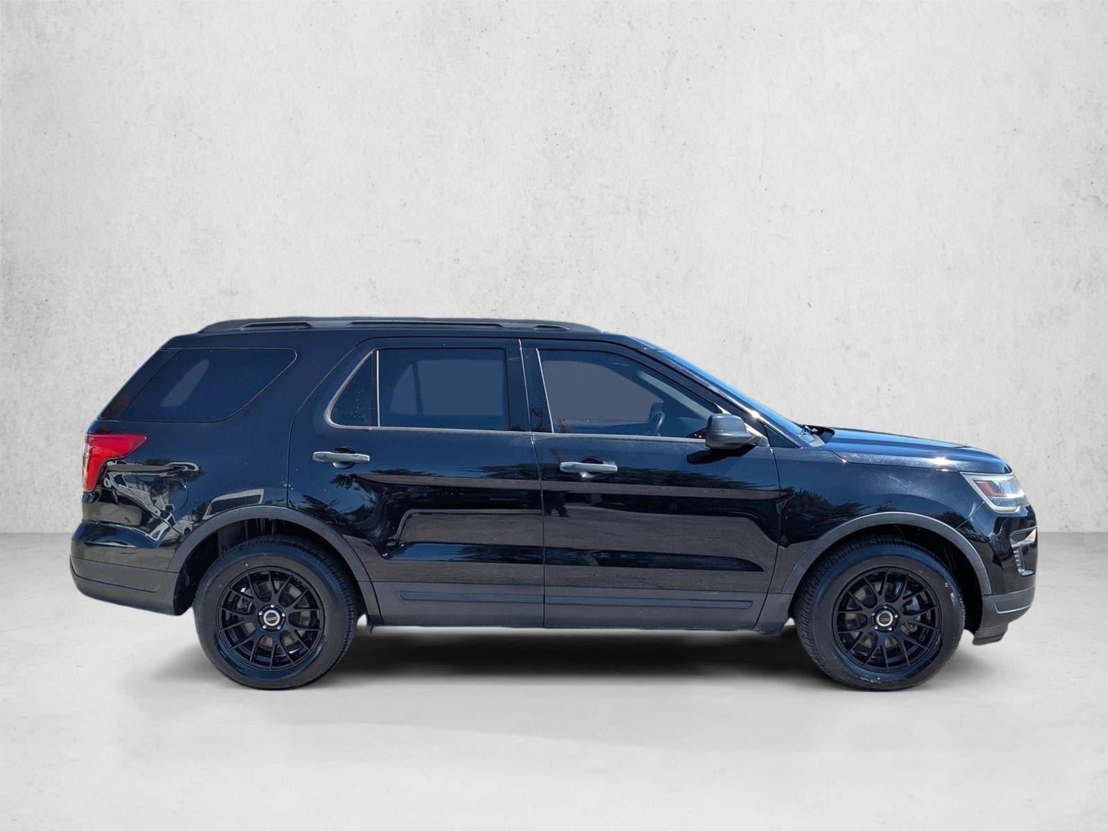 2019 Ford Explorer Base FWD